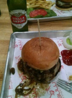 Bulli Burger Grill food