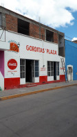 Gorditas Plaza outside