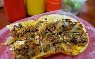 Tacos El Checo food