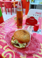 Hamburguesas Lonches El Cuate food