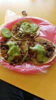 Taqueria El Flaco food