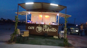 Cafe Mi Cafecito outside