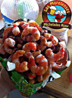 Micheladas Rosy food