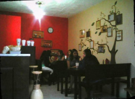 Café De Cano inside