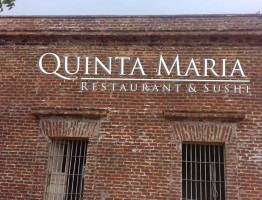 Quinta María Sushi outside