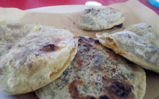 Gorditas Doña Tere food