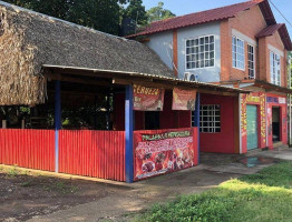 Palapa La Herradura outside