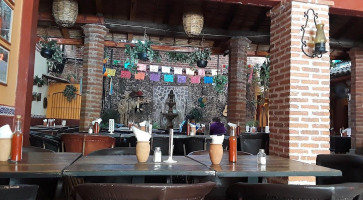 Birriería Pelé Campestre inside