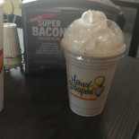 Carl's Jr. Cibeles. Speisekarte