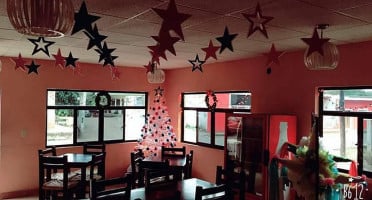 Cafeteria Catuai inside