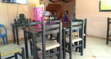 Cafeteria Catuai inside