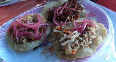 Panuchos De Pavo El Viejito Nourriture