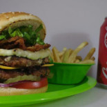 Casa Vieja Hamburguesería Comida