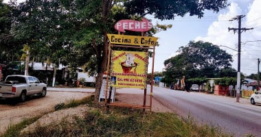 Carnitas Ciudad Hidalgo Michoacán outside