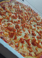 Dano's Pizza food