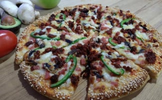 Yamyspizza Ayutlamixe food