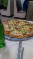 Rica Pizza food