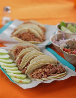 Carnitas El Picudo food