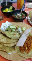 Super Tacos El Lobo food