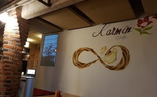 Karmin Café inside