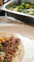 Tacos De Cabeza El Corral El Primo food