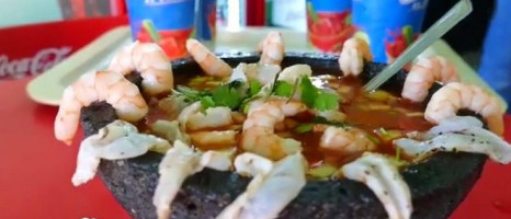 Mariscos Altamar food