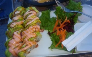 Charlie's Sushi, Salads Grill food