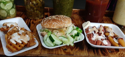 Hamburguesas Al Carbon El Rey food