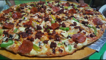 Pizzas Rigo food