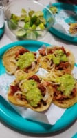 Tacos El Chaparrito food