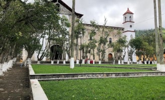 Molango De Escamilla outside