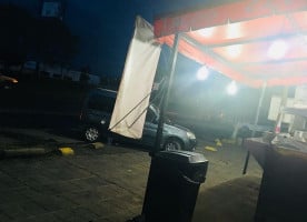 Taquería El Primo outside