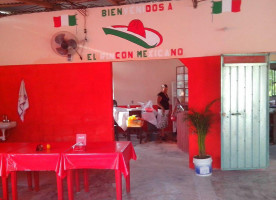 El Rincón Mexicano inside