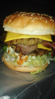 La Casa De La Hamburgesa food