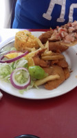 Mariscos Las Palmas food