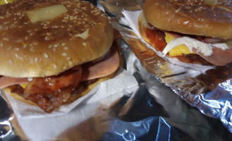 Hamburguesas Doña Mary food