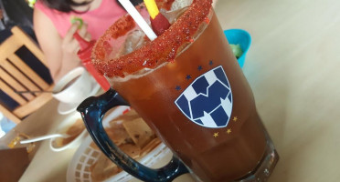 The Micheladas King food