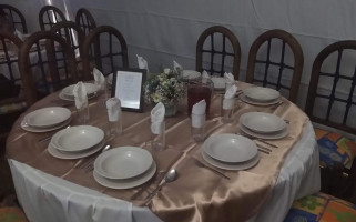 La Huerta Garden Dentro