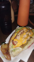 La Casa De Emma Y El Frijol Hot-dogs food