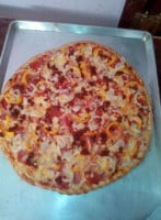 Jerry Sal's Pizza food