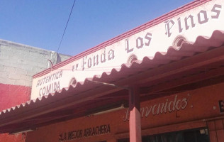 Fonda Los Pinos outside