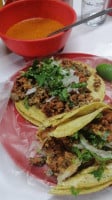 Tacos Los 3 Hermanos food