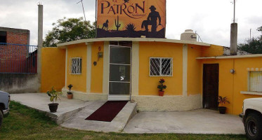 El Patron outside