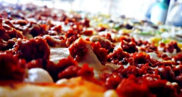 Jurovi's Pizza food