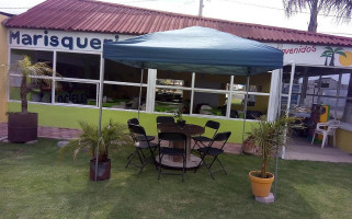 Mariscos El Jardin Familiar outside