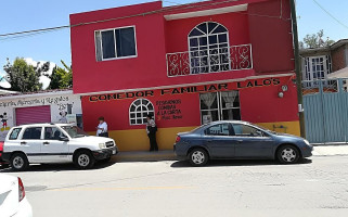 Comedor Familiar Lalo 's outside