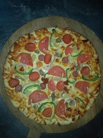 Lalos Pizza food