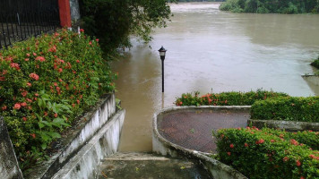 El Real Steak. Pueblo Mágico Tapijulapa outside