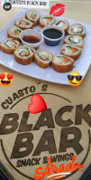 Cuasto´s Black Bar Restaurant food