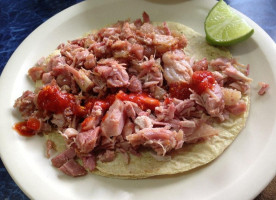 Carnitas La Hormiga food